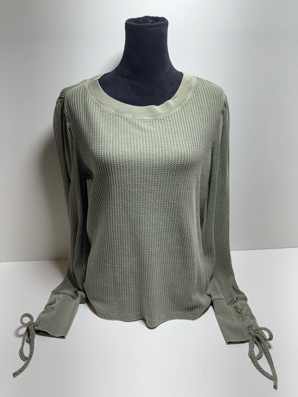 True Craft Women’s Long Sleeve Sz L Knit Pullover Crewneck Sweater Green New